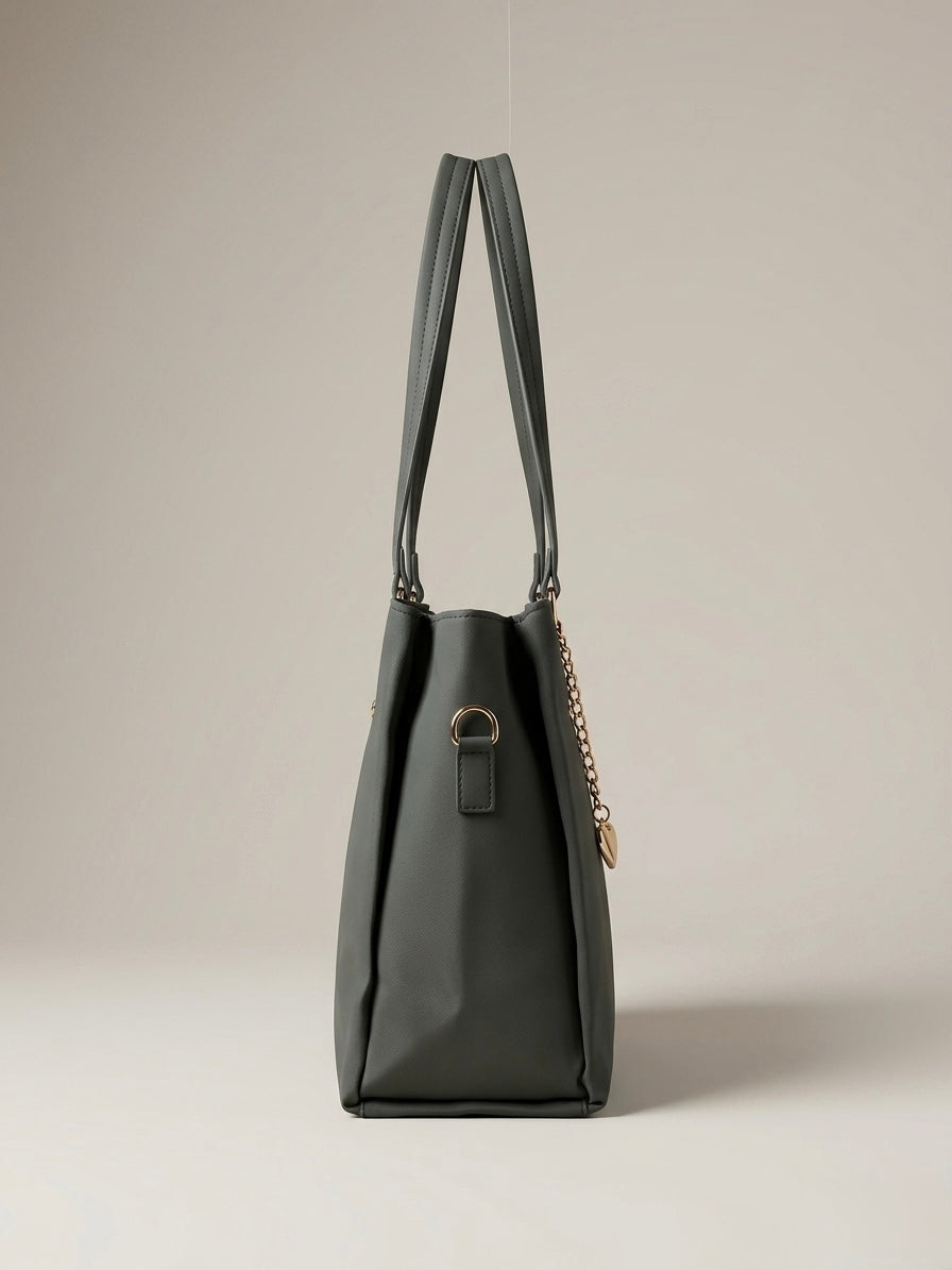 Green soft tote bag