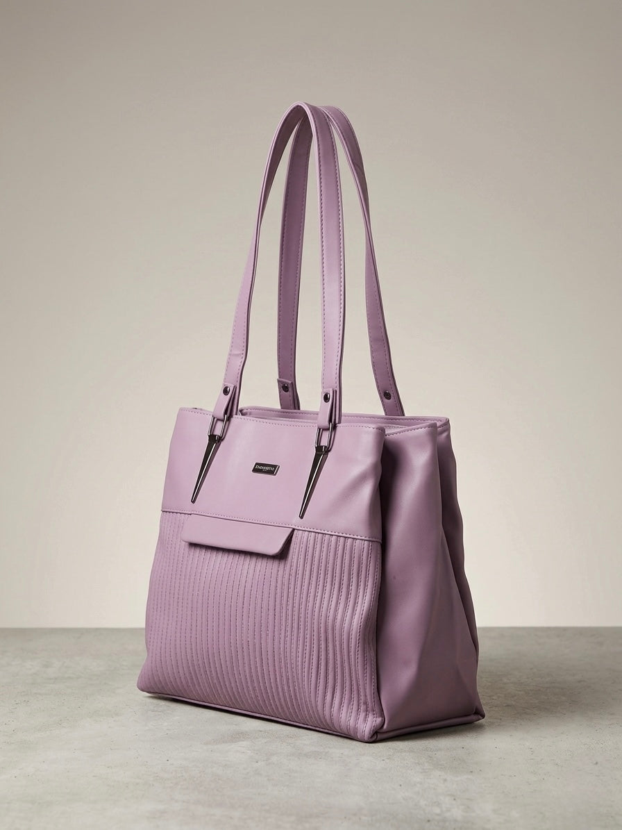 Lightweight leather bag